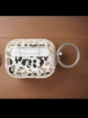 NIB Heyday Apple Airpod Pro Case Clip Leopard Gold iPod Giraffe Keychain Fob